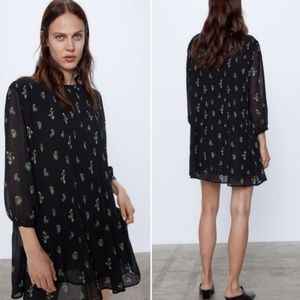 Zara small pleated cactus
